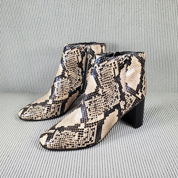 Marc Fisher snake skin leather booties - Picture 11 of 11